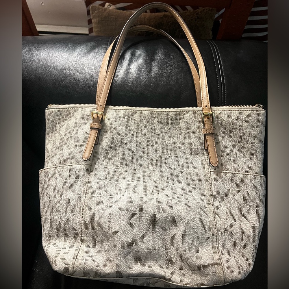 Michael Kors Tote